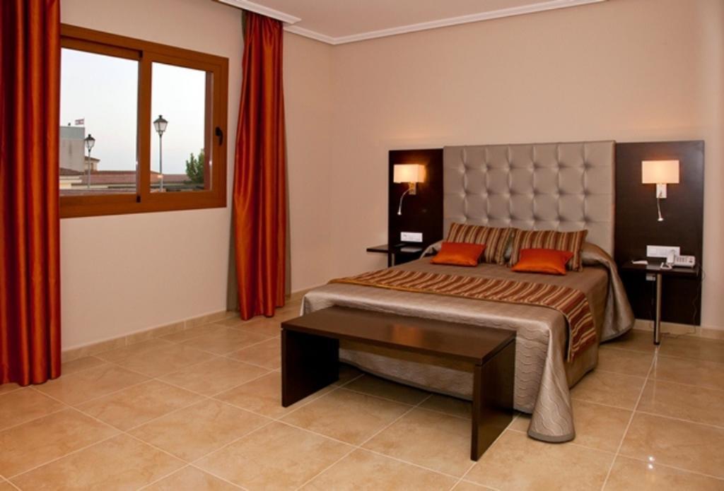 Hotel Rural Quinto Cecilio Medellín 객실 사진