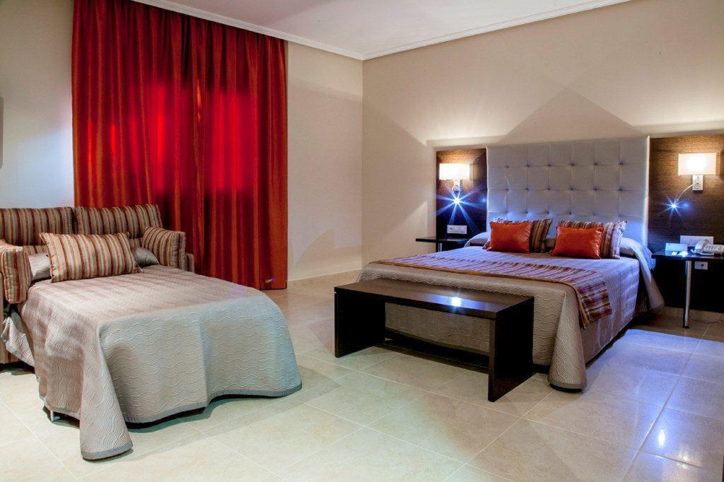 Hotel Rural Quinto Cecilio Medellín 객실 사진